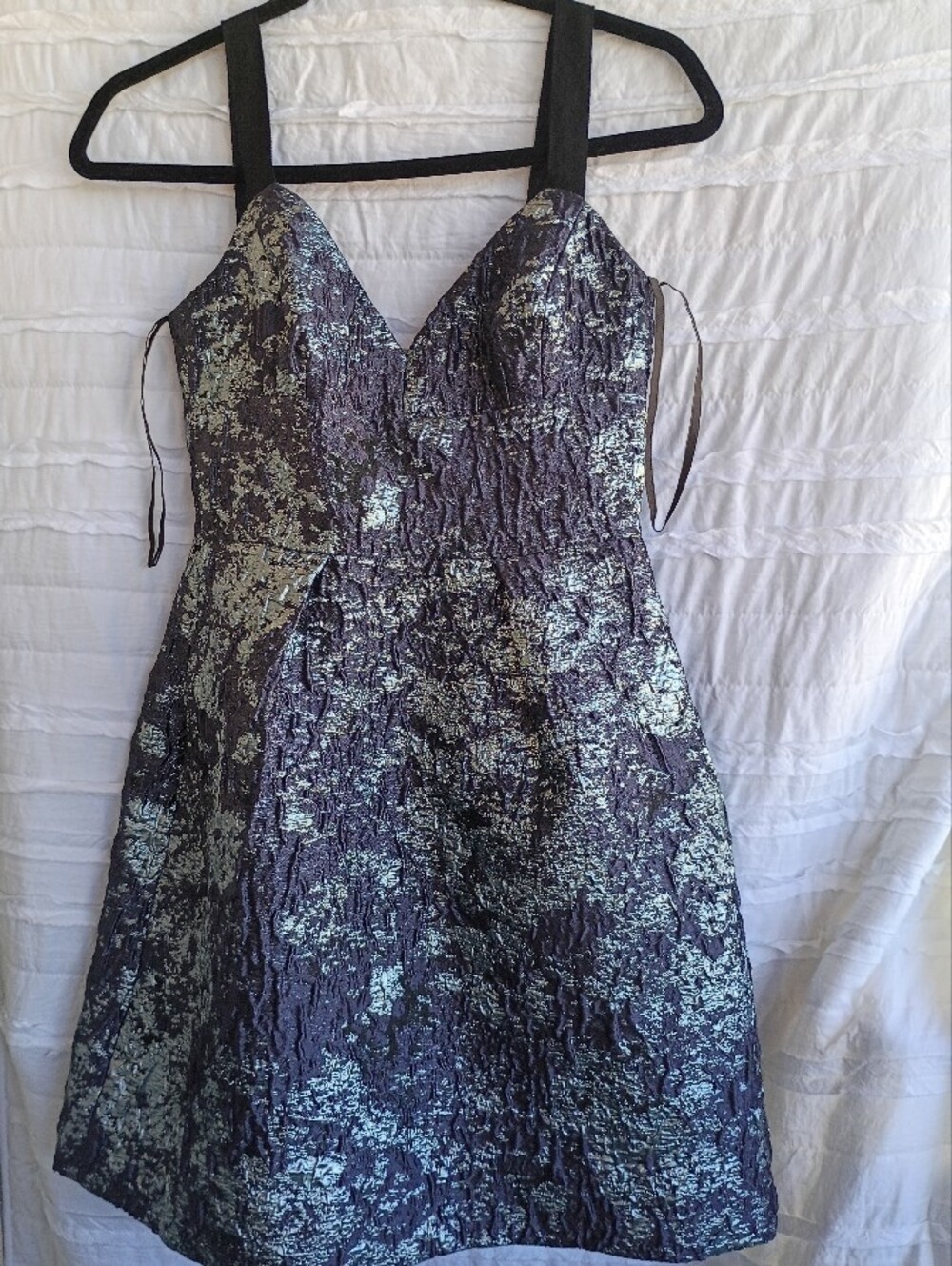 Vera Wang Metallic Jacquard Dress - Black/Blue & Silver Crinkle Size 2